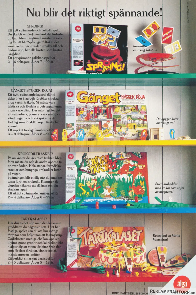 En färgglad hylla med fyra hyllplan, en för varje nytt spel från ALGA