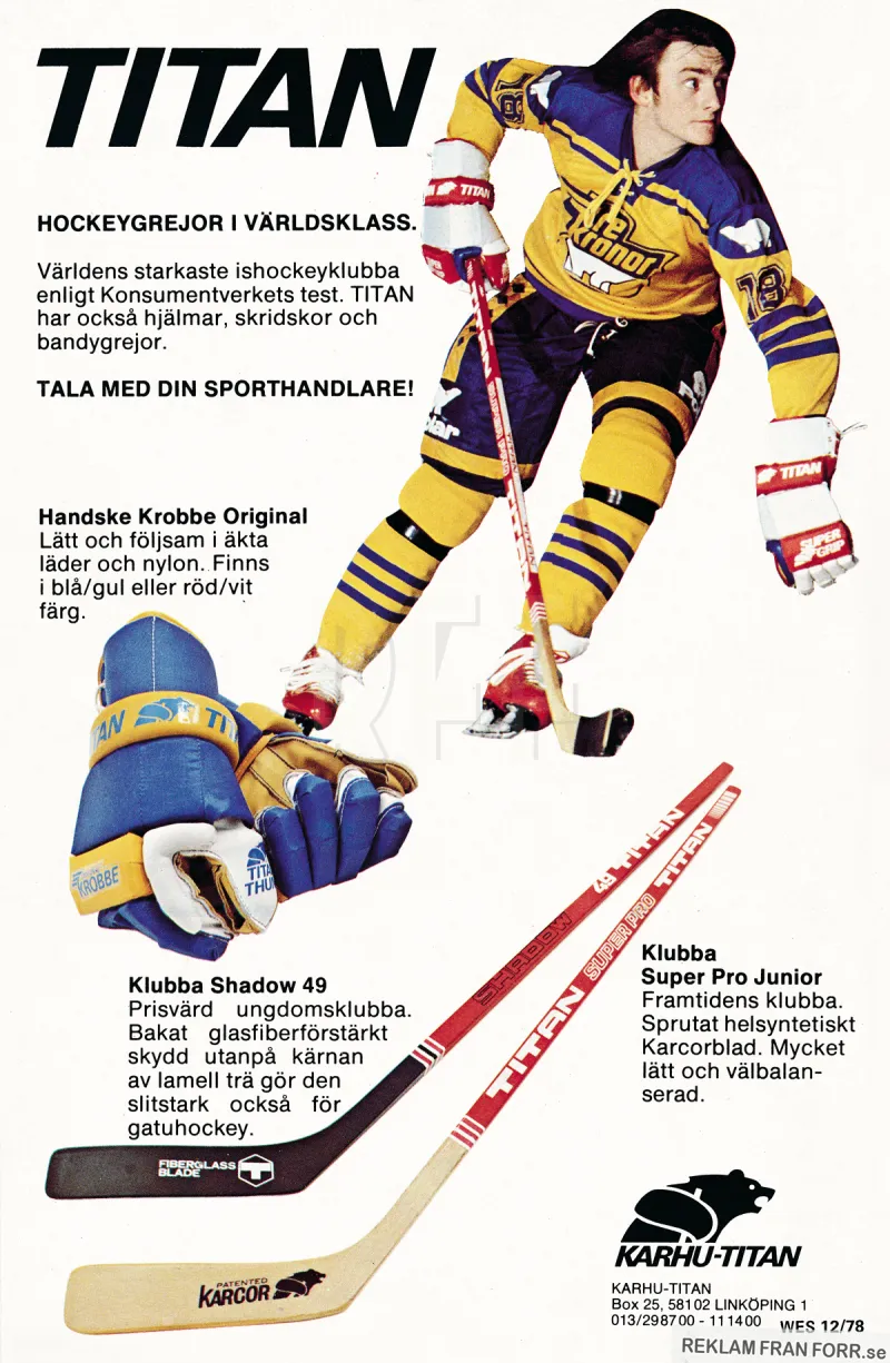 Reklam för ishockeyprylar från TITAN med en ishockeyspelare i full karriär