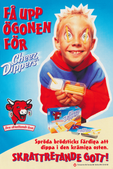 Reklam för Cheez Dippers från Den skrattande kon med en bild på en kille som håller i förpackningen